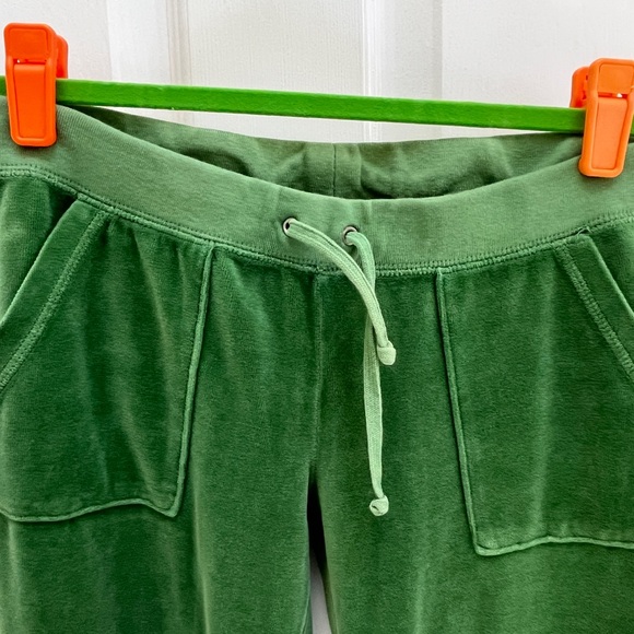 Juicy Couture Green Velour Tracksuit - Picture 4 of 12